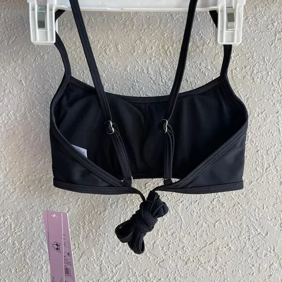 Wild Fable Size XXS Black Bikini Swim Top – Strappy Tie Front - Picture 3 of 4